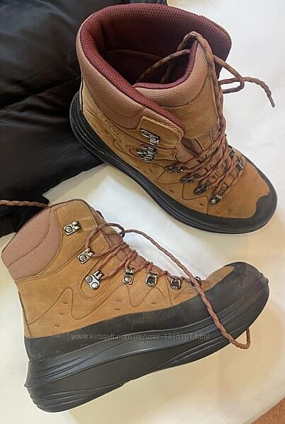 Зимові жіночі черевики ортопедичні Kybun