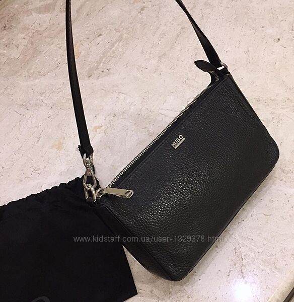 Сумочка багет зі шкіри BOSS Hugo Boss Signature Logo grain leather mini bag
