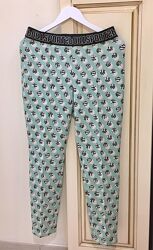 Нові. Легінси монограмні брендові MARC CAIN Sports Allover Print Big Gummy S