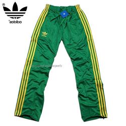 Спортивные штаны Adidas /качественные на подкладке/р.152-158см /как новые