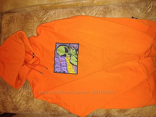 Толстовка Staff