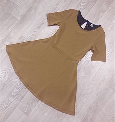 Платье с кожаными вставками H&M р. M-L