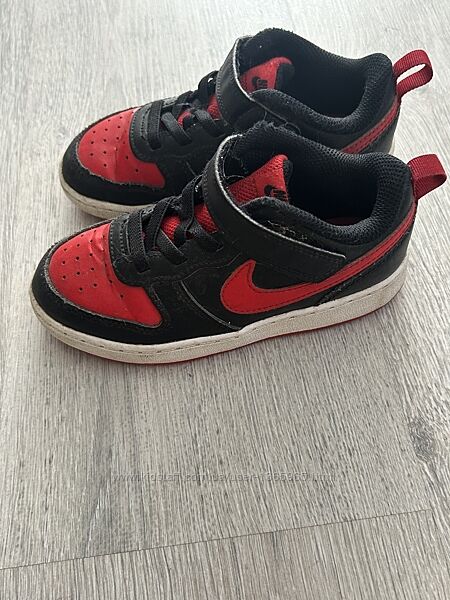 Кросівки Nike 27 р