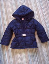 Тёплая демисезонная курточка куртка на девочку 110 - 116 рост 