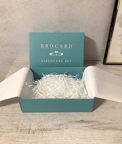 Подарочная коробка бирюзовая brocard