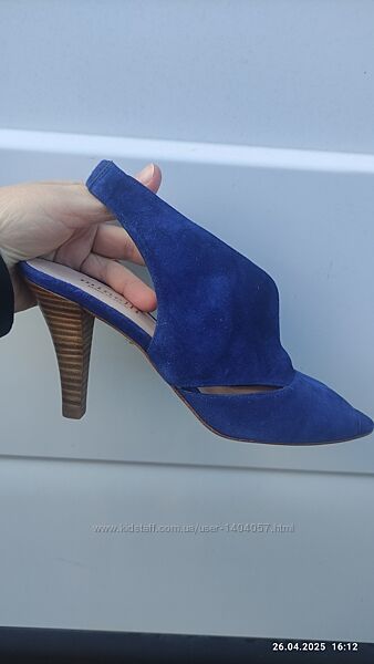 Босоніжки 39 розмір 