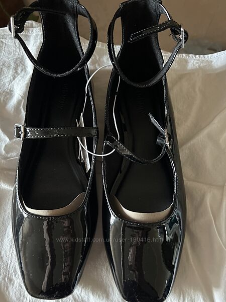 Балетки-лодочки