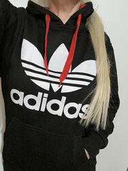 L adidas зимова дуже тепла чорна спортивна кофта з червоним капюшоном має к