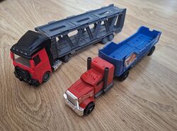 Машинки вантажівки.