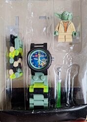 Годинник Lego Yoda