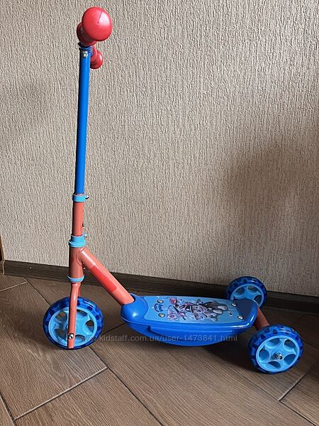 Самокат Smoby