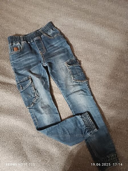 Джинси у відмінному стані