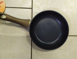 #2: Антипригарная