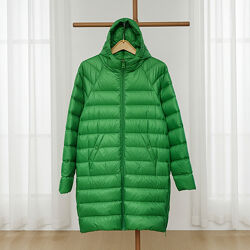 Пуховик с капюшоном зеленого цвета MPC, Франция 