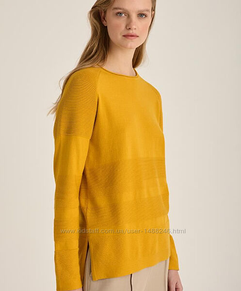 Пуловер желтого цвета Marina V Paris, Франция