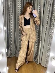  Костюм в пижамном стиле 