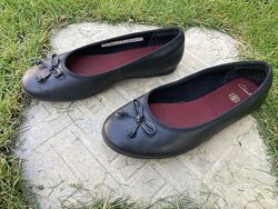 Туфлі балетки чорні clarks jesse shine 22,5 см