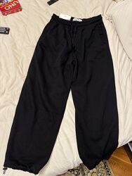 Спортивні штани Bershka