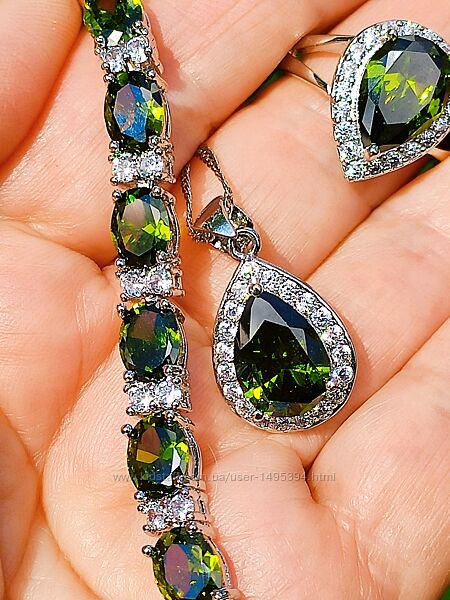 Набор с камнем перидот 925