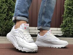 р.44  Кроссовки Reebok белые KS 10400