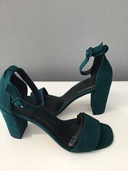 р.41 Женские замшевые босоножки Whistles оригинал