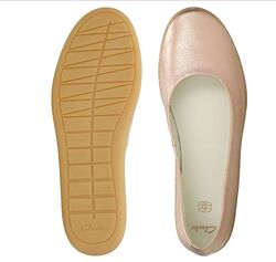 р.35.5, 36, 37 Clarks девичьи кожаные туфли  оригинал
