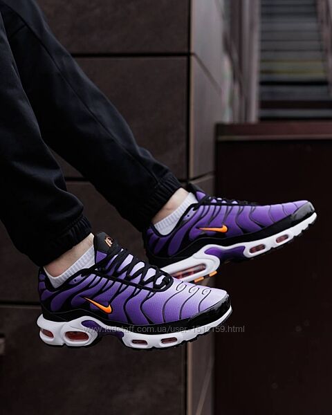 p.41, 44   Nike Air Max Plus Tn Voltage Purple  NK209