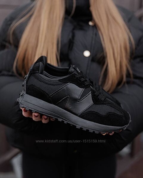 p.37-45  New Balance 327 Triple Black  NB094