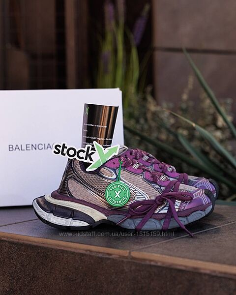 p.38-41  Balenciaga 3XL Purple Silver  BL011