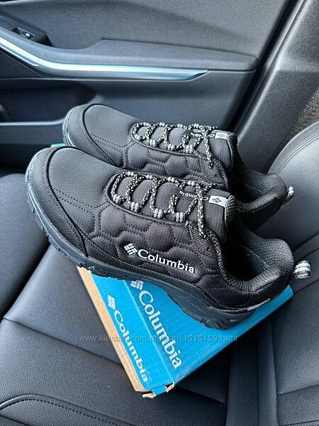 p.41-46  Columbia Firecamp Fleece Gore-Tex Black White  CL024