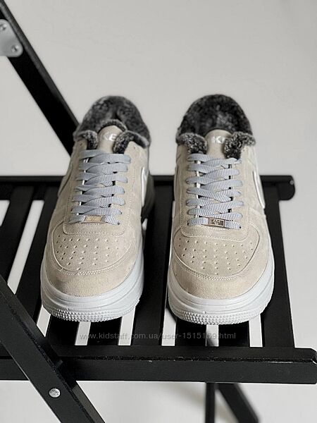 p.40  Nike Air Force Low Winter  NK107