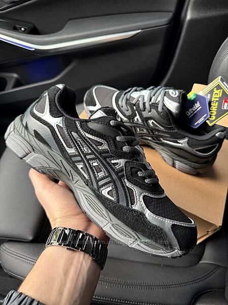 p.41-45  Asics Gel-NYC Gore-Tex Graphite Grey Black   AS031