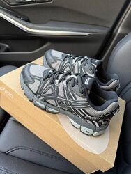 p.37-41  Asics Gel Kahana 8 Black Silver  AS038