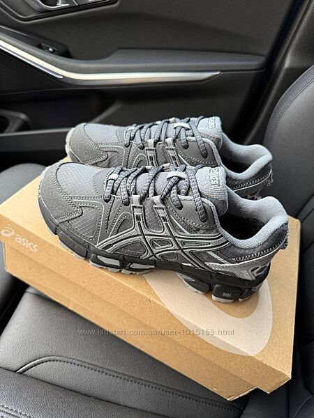 p.37-41  Asics Gel Kahana 8 Dark Grey   AS039