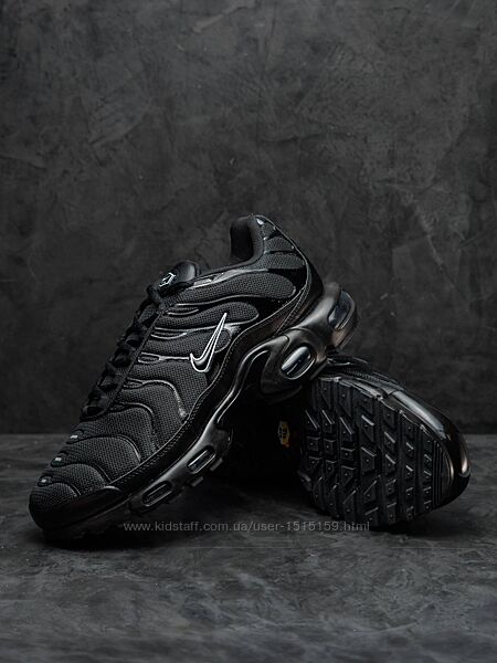 p.41-46   Nike Air Max Plus Tn Black  NK335