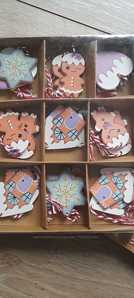 Набори новорічних іграшок