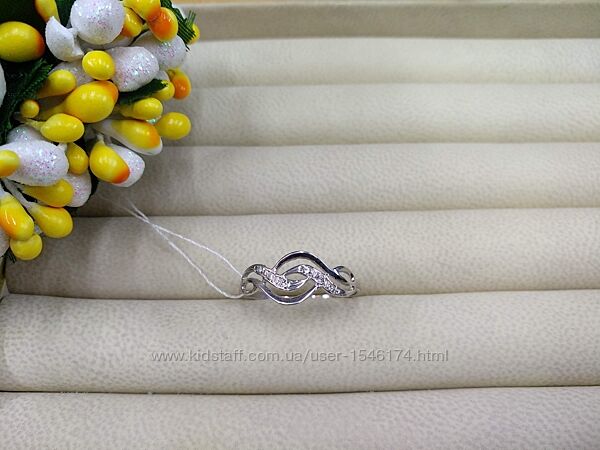 Серебряное кольцо волна с фианитом 925 последний размер 17,18,5 скидка