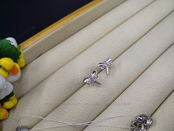 Серебряные серьги гвоздики пусеты стильные маленькие стрекозы 925