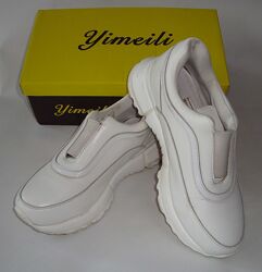 Жіночі кросівки на резинці Yimeili 38р 24.5см білі шкіряні 535-39
