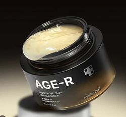 Medicube AGE-R Glutathione Glow Capsule Cream гель-крем з глутатіоном