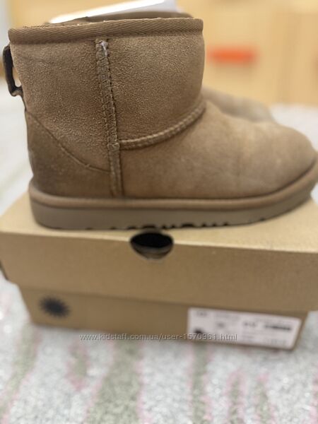 Дитячі UGG модель CLASSIC ULTRA MINI 33 розмір