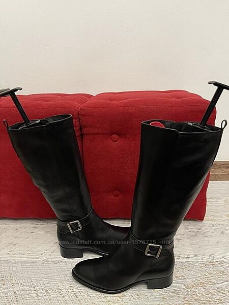 Шкіряні фірмові високі чоботи Manguun 39,42р.