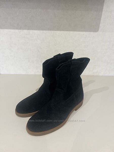 Ботиночки Clarks p37,5 