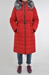 Зимние стеганые пальто с капюшоном и поясом