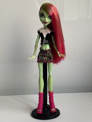 Лялька Монстер хай Венера МакФлайтрап Командний дух Monster High Venus