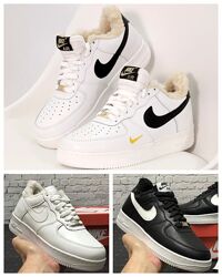 Зимові жіночі кросівки Nike Air Force 36-41 Хутро