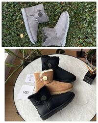 Зимові жіночі уггі Ugg Bailey Button Mini 36-40