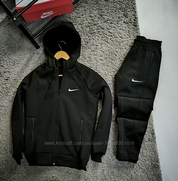 Чоловічий утеплений спортивний костюм Nike