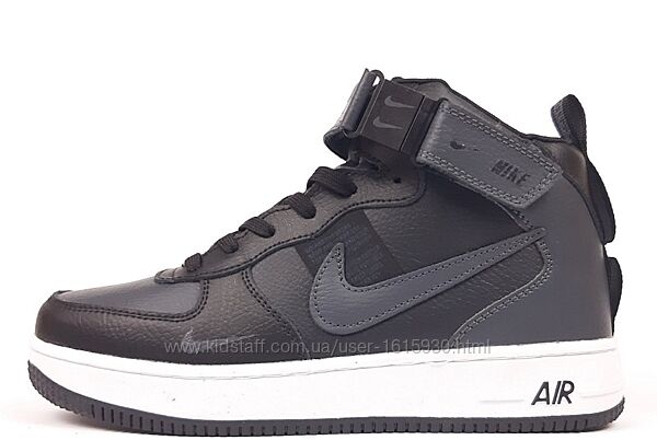 Зимові жіночі кросівки Nike Air Force 1 Mid ´07 (37-41) Арт 4366 Виробник В´єтнам Верх Шкіра Всередині Хутро Підошва Гума Розміри 37й(23,5см), 38й(24см), 39й(24,5см), 40й(25,5см), 41й(26см)