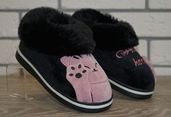 Дитячі кімнатні / домашні тапочки із задником Чуні